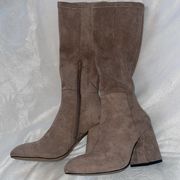 NWT Anthropologie Silent D ROSEMARY Boot in Taupe - Picture 9 of 12
